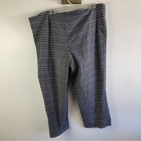 Michel Studio Black White Alexa Capri Pants - Picture 2 of 3
